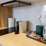 Super With Balcony & View! Apartamento *